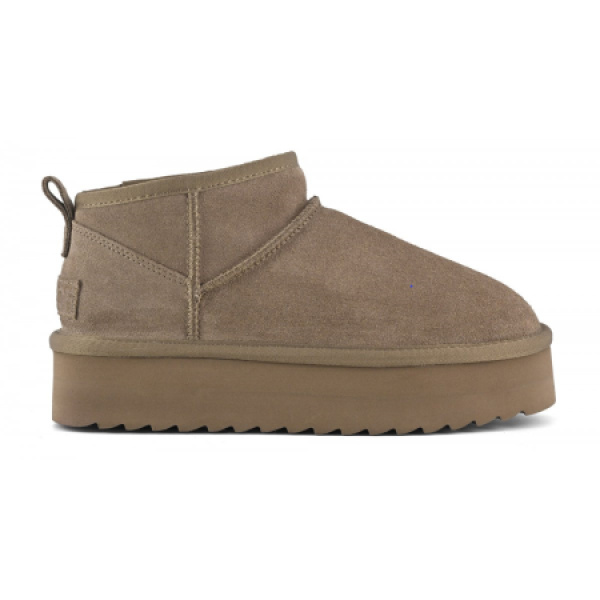 Platfrom winter boot in suede