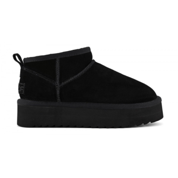 Short Winter boot in suede