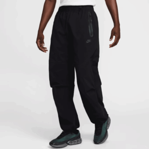 Nike Sportswear Tech